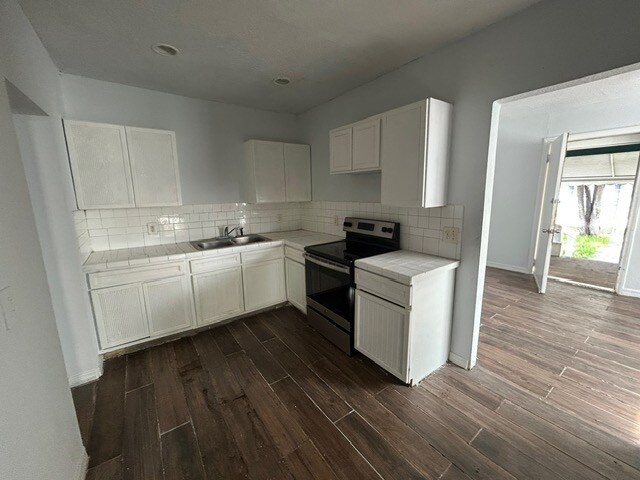 1602 Wambolt St in Jacksonville, FL - Building Photo - Building Photo