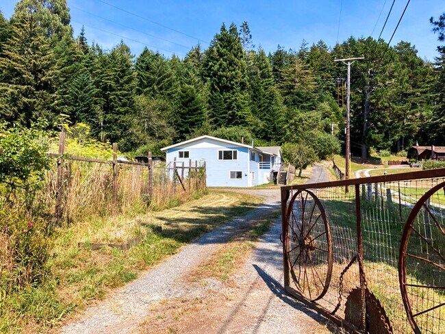 property at 193 Dana Ln