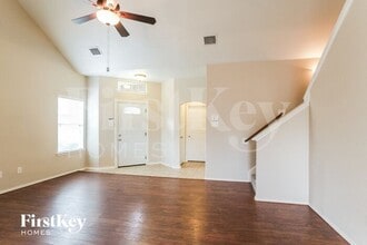 18490 Sunrise Pines Dr in Montgomery, TX - Building Photo - Building Photo