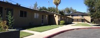 West 9th Street Apartments in San Bernardino, CA - Foto de edificio - Building Photo