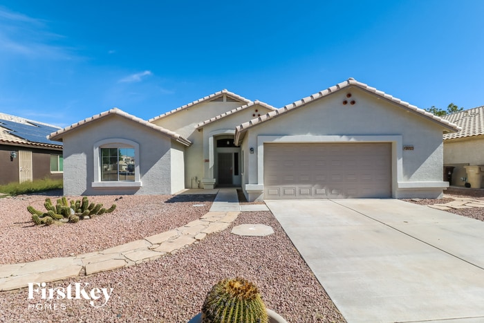 8023 N 108th Dr in Peoria, AZ - Building Photo