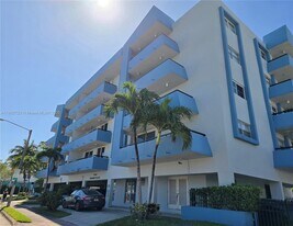 7440 Harding Ave in Miami Beach, FL - Building Photo