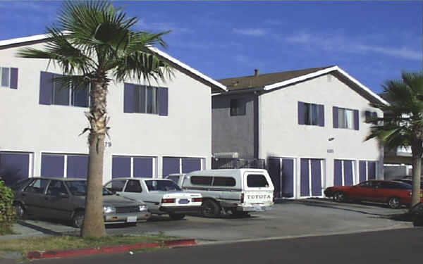 4371-4379 Swift Ave in San Diego, CA - Building Photo