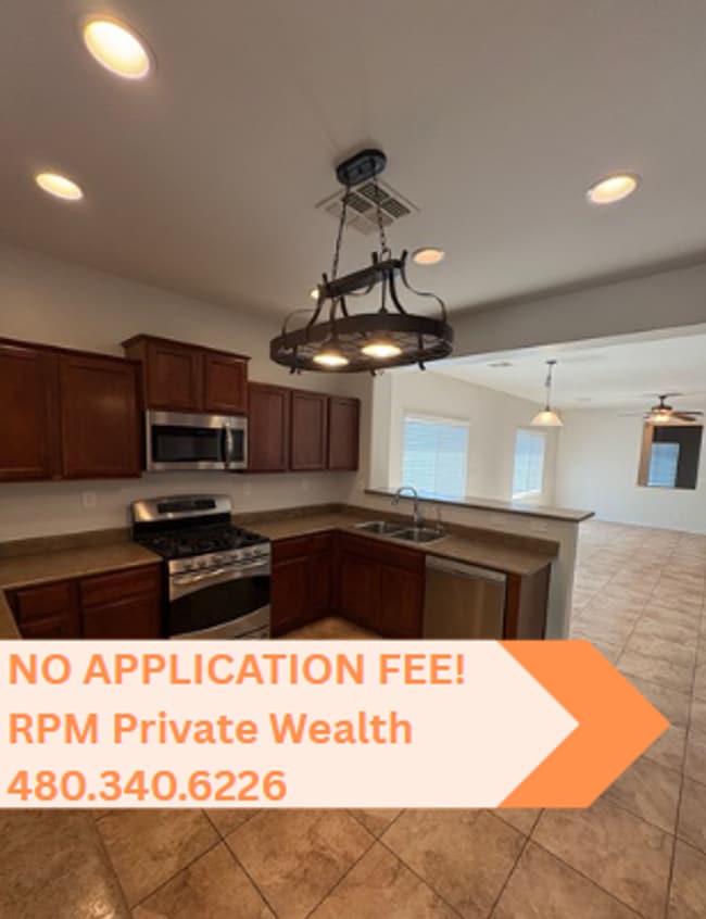 property at 1937 W Black Hill Rd