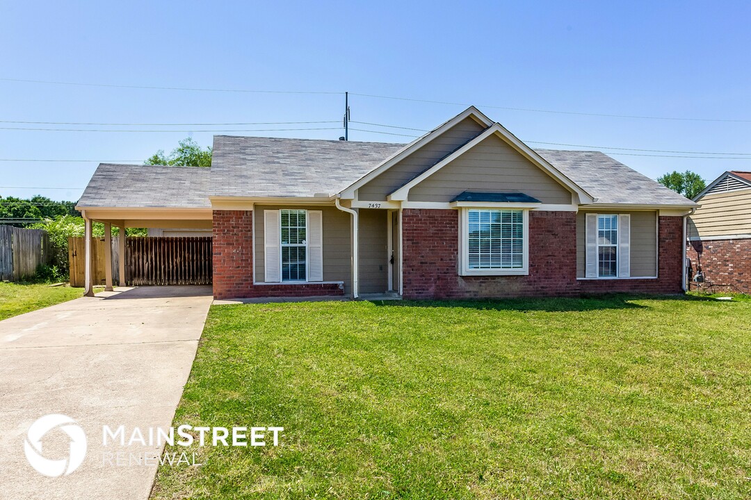7437 Cliffwood Dr in Horn Lake, MS - Building Photo