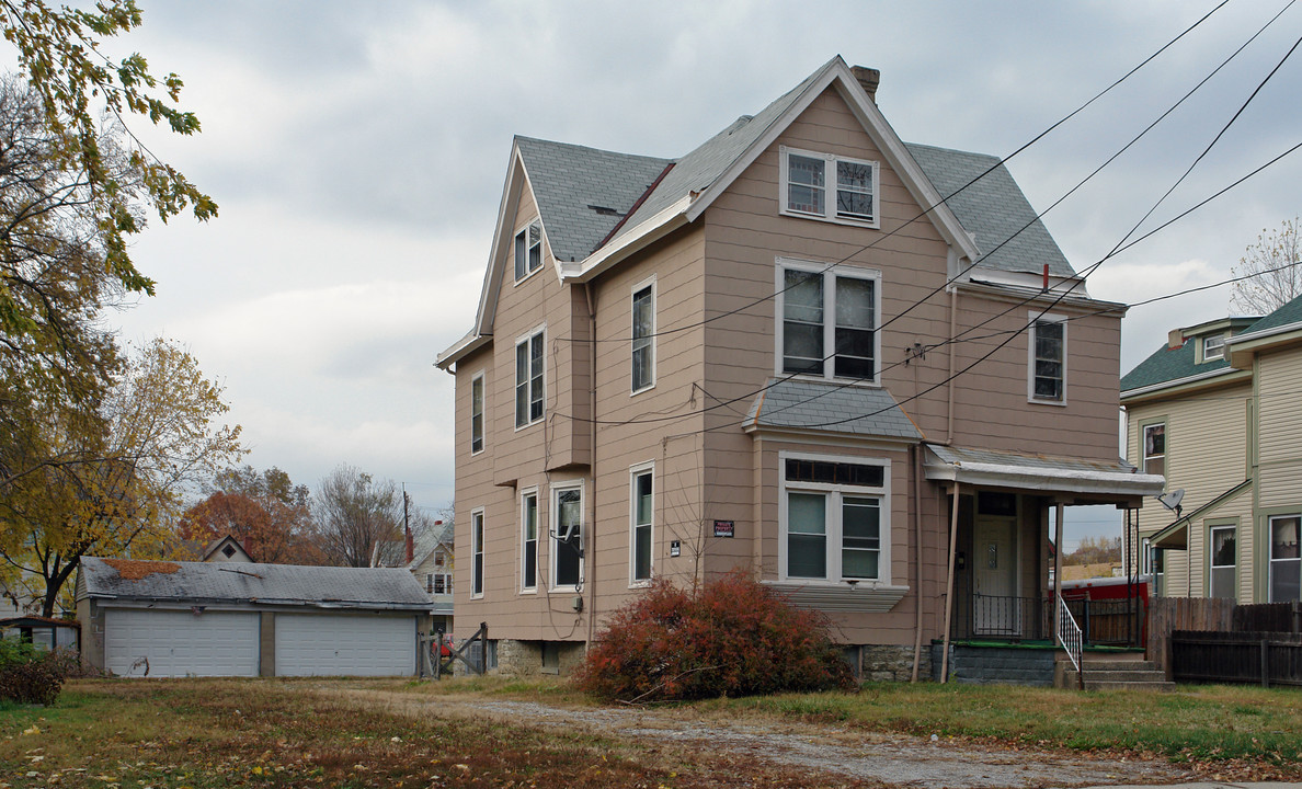 8349 Wiswell Ave in Cincinnati, OH - Building Photo