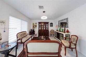 19311 Sterling Dr in Cutler Bay, FL - Building Photo - Building Photo