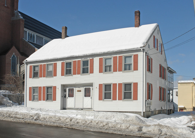 174 Elm St in Biddeford, ME - Foto de edificio - Building Photo