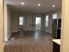 1960 Randall Rd in Cleveland, OH - Building Photo - Building Photo