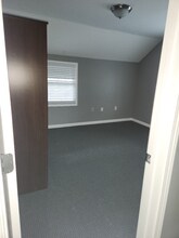 4143 Taylor Blvd in Louisville, KY - Building Photo - Building Photo