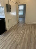 207 S 13th St, Unit 2nd Floor Front in Philadelphia, PA - Building Photo