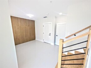 2194 Fruitville Rd in Sarasota, FL - Building Photo - Building Photo