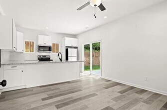 2421 Paul Ave NW in Atlanta, GA - Building Photo - Building Photo