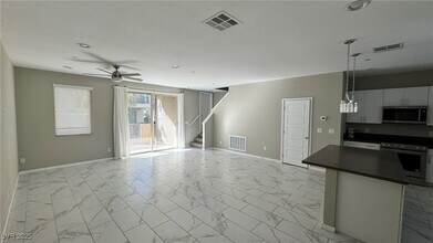 11257 Rainbow Peak Ave in Las Vegas, NV - Building Photo - Building Photo