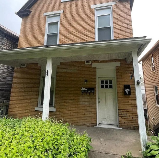 903 Johnston Ave, Unit C