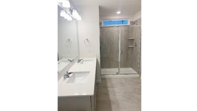 612 Creekway Dr in Fuquay Varina, NC - Building Photo - Building Photo