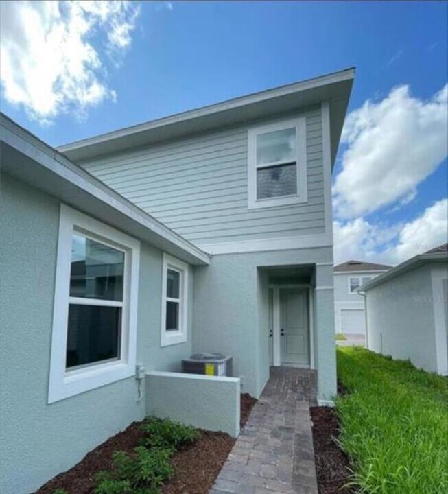 15014 Lebeau Lp in Winter Garden, FL - Building Photo
