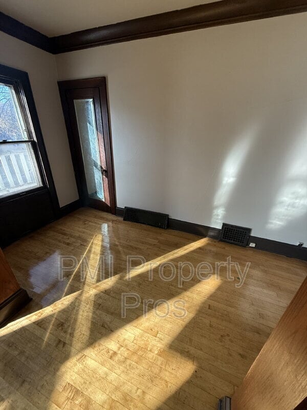 2574 N 41st St in Milwaukee, WI - Building Photo - Building Photo