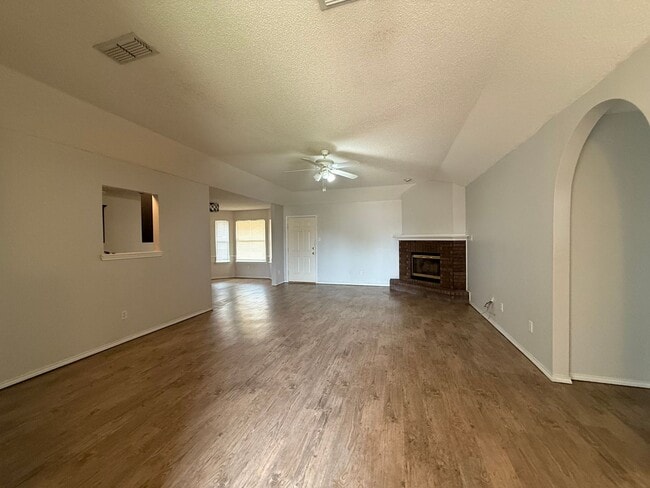 814 Genoa Ave in Lubbock, TX - Building Photo - Building Photo