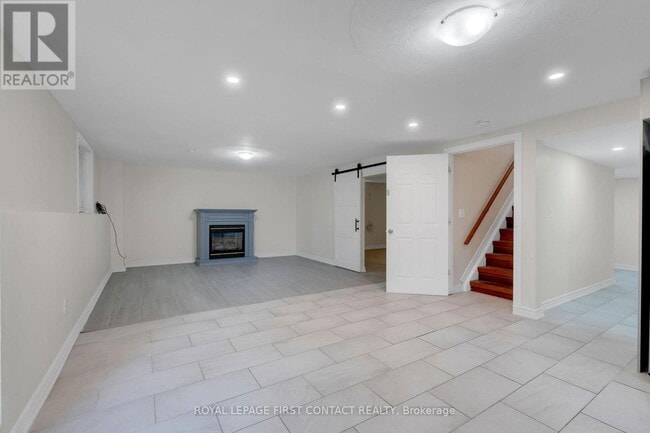 property at 16 Waddington Crescent