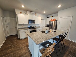 141 Ivory Shadow Rd in Summerville, SC - Building Photo - Building Photo