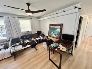 1226 St Louis Dr in Honolulu, HI - Building Photo - Building Photo