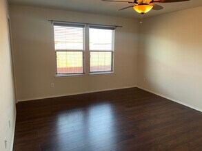 9003 Cloudveil Dr in Arlington, TX - Building Photo - Building Photo