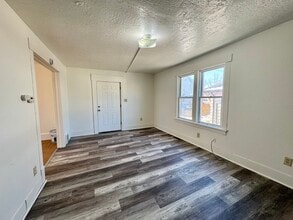 2709 Abbott Pl NW in Canton, OH - Building Photo - Building Photo