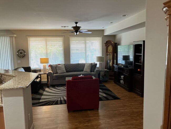 6709 W Willow Way in Florence, AZ - Building Photo - Building Photo