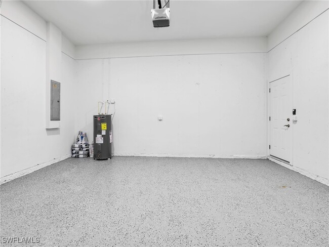 1100 NE 19th St in Cape Coral, FL - Building Photo - Building Photo