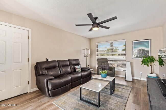 13606 N Hamilton Dr in Fountain Hills, AZ - Building Photo - Building Photo
