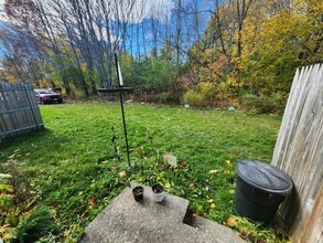 172 Bolling Dr in Bangor, ME - Building Photo - Building Photo