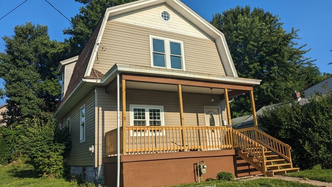 property at 1723 Rebecca St