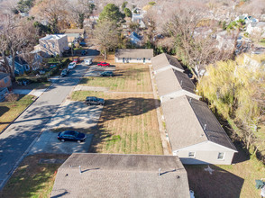 The Kelly Avenue Flats in Hampton, VA - Building Photo - Building Photo