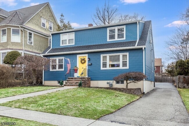 76 Personette Ave in Verona, NJ - Building Photo - Building Photo