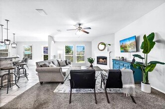 1809 Lake Pine Dr in Little Elm, TX - Building Photo - Building Photo