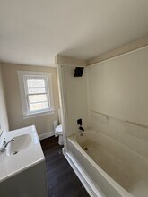 2213 17th St NE in Canton, OH - Building Photo - Building Photo