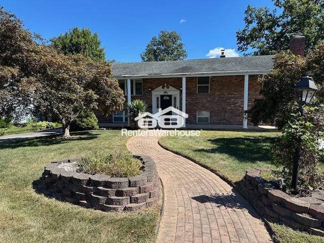 property at 1304 Hilton Terrace