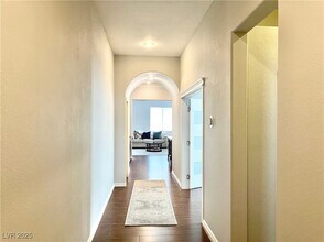 493 Via Stretto Ave in Henderson, NV - Building Photo - Building Photo