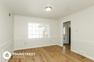 8018 Cross Village Dr, Unit 202 in Germantown, TN - Building Photo - Building Photo