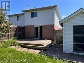 276 Benesfort Crescent in Kitchener, ON - Building Photo - Building Photo