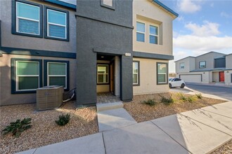 4866 Currant Rdg Ave in Las Vegas, NV - Building Photo - Building Photo