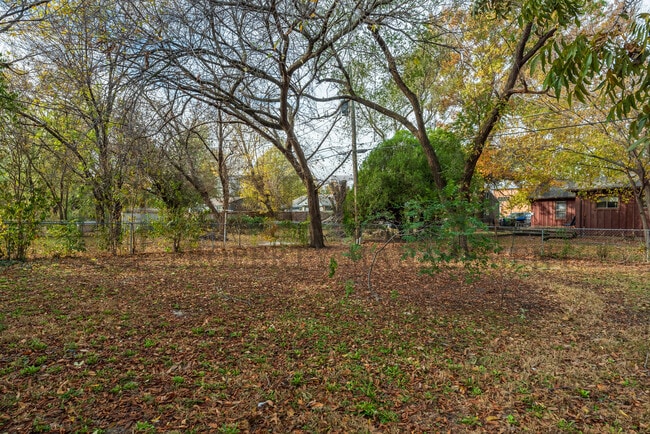 1041 S Christine Ave in Wichita, KS - Building Photo - Building Photo