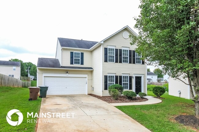 property at 5 Old Pine Cir