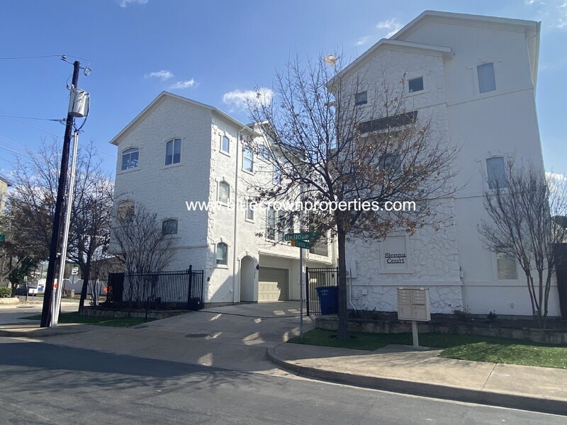 1533 Sienna Ct in Dallas, TX - Foto de edificio