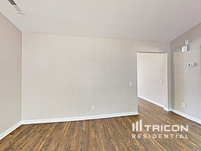 5411 Peachwood Dr in Charlotte, NC - Building Photo - Building Photo