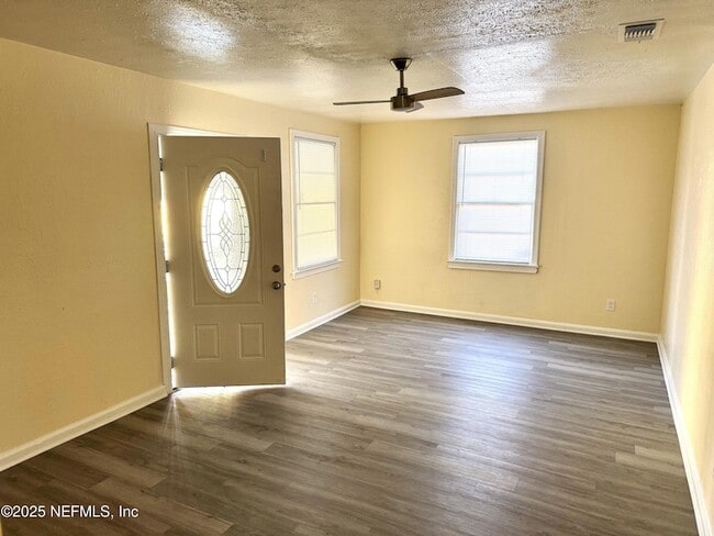 4752 Post St in Jacksonville, FL - Building Photo - Building Photo