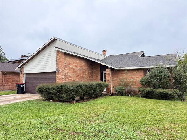 property at 11315 Paramount Ln