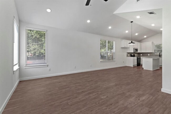 719 Maple Row in Denison, TX - Building Photo - Building Photo