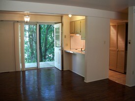 524 Mercer Rd in Butler, PA - Building Photo